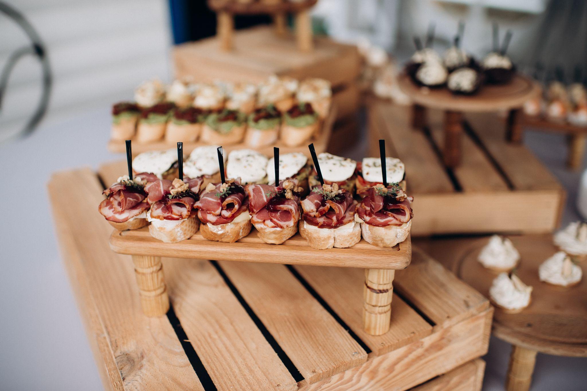 Holiday catering buffet in Seattle featuring assorted canapés and festive hors d’oeuvres.